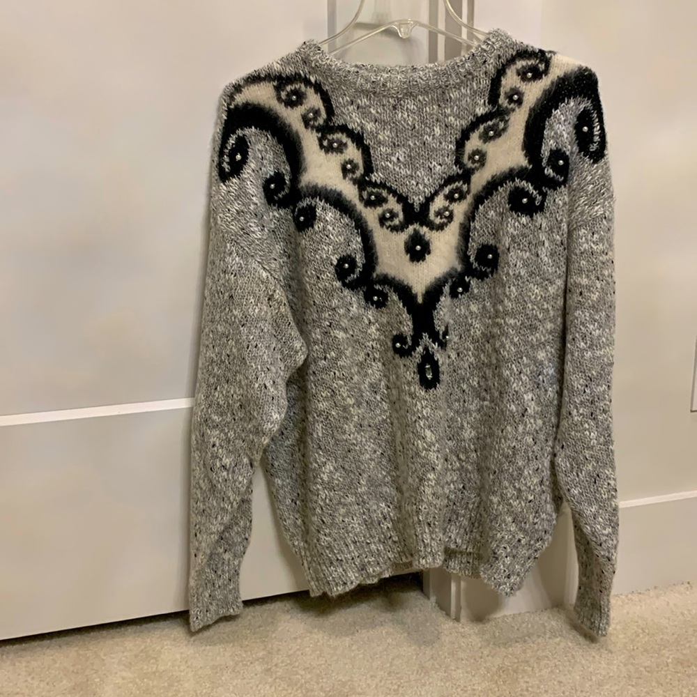 Ladies gray/black sweater. MADE IN Germany.  Size 46 (18 USA).